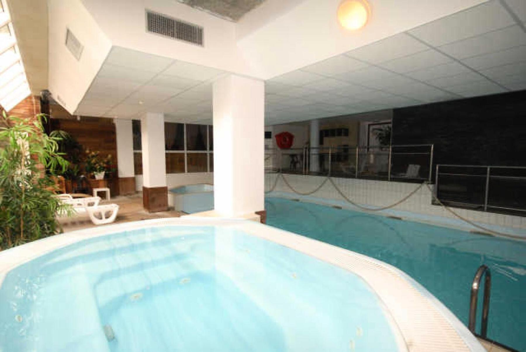 Le Chalet - Piscine 16 - Studio Pour 6 Personnes Mae-8824 Gourette Zewnętrze zdjęcie